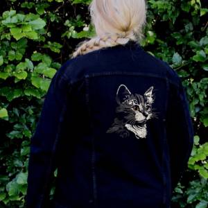 Maschinen Stickdatei - Katze Konturen grau Lichteffekt 12-14x18cm Bild 7