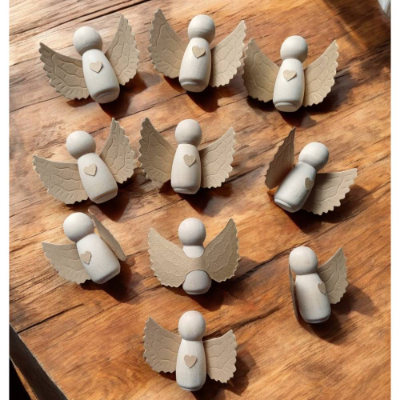 Set 10 Holz Engel goldene Flügel Tischdeko Taufe Konfirmation Kommunion Hochzeit Geburtstag Holzengel