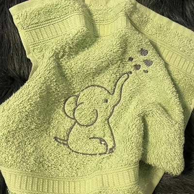 Stickdatei - Babyelefant - 2 Größen