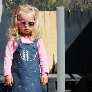 Emmas Latzkleid Bild 4