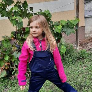 Emmas Matschhose Bild 4