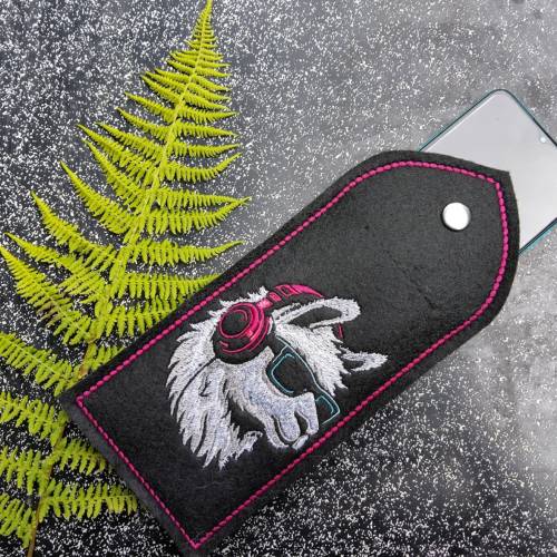 Maschinen Stickdatei - Lama Lichteffekt Handyhülle ITH