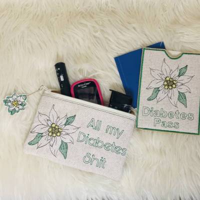 Stickdatei Edelweiss Set – Diabetes Schlüsselanhänger, Tasche & Hülle Lineare Art | Design by Jasmina