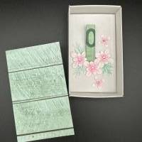schöne Geschenkbox in Pastellfarben Bild 1