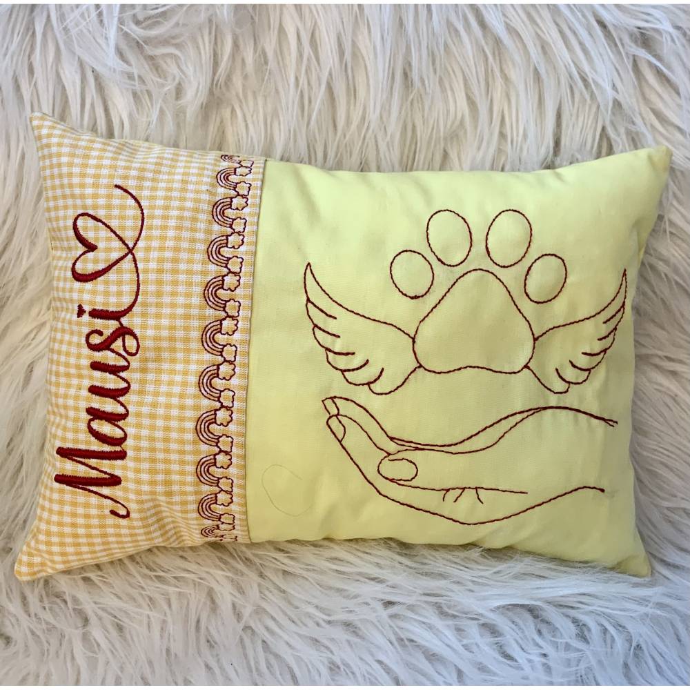 Stickdatei Kissen In the Hoop – Pfote mit Flügeln & Hände – Set 830 Regenbogen für Baby, Geburt & Taufe Bild 1