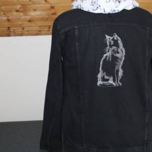 Maschinen Stickdatei - Katze KI sitzend Konturen Lichteffekt 12-14*18cm Bild 6