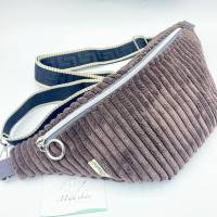 Crossbody-Bauchtasche - groß - aus Cord / Cordsamt – vielseitig tragbar,  größenverstellbar, handmade Bild 1