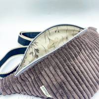 Crossbody-Bauchtasche - groß - aus Cord / Cordsamt – vielseitig tragbar,  größenverstellbar, handmade Bild 3