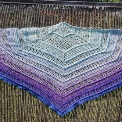 Häkeltuch Secret Love - Fünfseckstuch