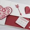 Geschenkverpackung für Konzertkarte oder Theaterkarte für Valentinstag Einladung Rot Bild 3