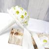 Brautstrauß, Broschenstrauß, Set mit Bräutigamstecker, weiß-grün Bild 4