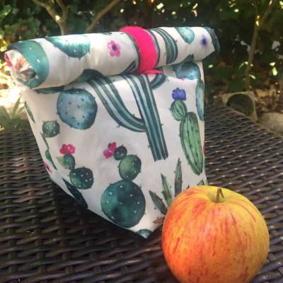 Lunchbag mit Kaktusmotiven / Picknickbeutel / Bikinibeutel / Frühstücksbeutel / personalisierbar