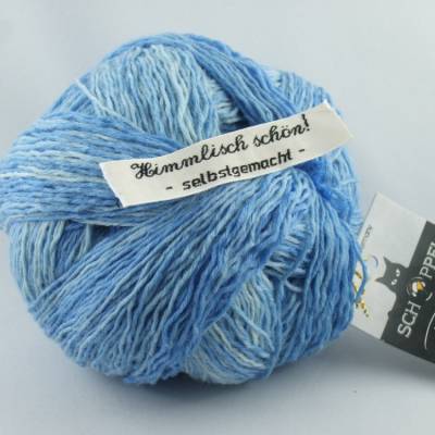 Schoppel XL Kleckse: handgefärbte Verlaufswolle in der Farbe Das Blaue vom Himmel