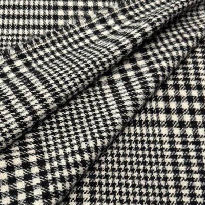 Bouclé Stoff mit Glencheck Karo in Schwarz und Weiß für warme Blazer Jacken, Kostüme, leichte Mäntel und Capes