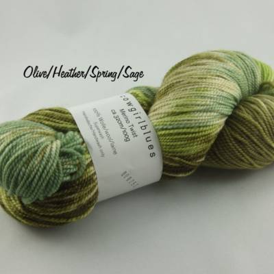 Merino Twist von Cowgirlblues: schöne handgefärbte Wolle in Olive, Heather, Spring, Sage