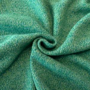 weicher Merino Strick in meliertem Grün – italienischer Strickstoff aus Schurwolle für Pullover, Strickjacken, Kleider