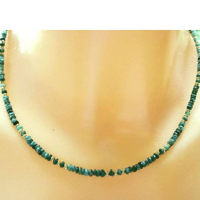 Smaragd Halskette Unikat – 925 Silber vergoldet, Handgeschliffen, 43 cm Edelsteinkette