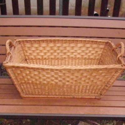 Vintage großer Wäschekorb Weidekorb aus den 1950er Jahren 78x 49 cm