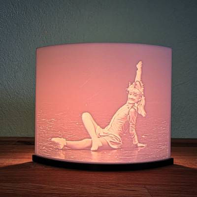 Individuelle Fotolampe von Deinem Foto -  Lithophanie - Die Magie des Lichts (Querformat)
