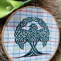Stickdatei - Celtic Tree with Bird - Keltischer Baum - 3 Größen Bild 2