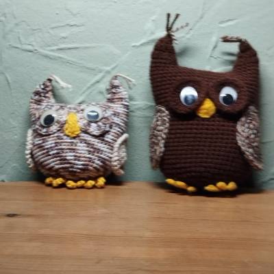 Kleine gehäkelte Deko-Eulen – handgemachte Eulen aus Baumwolle mit Wackelaugen