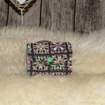 Mini-Geldbörse /Kleines Portemonnaie/kleiner Geldbeutel Häkeloptik rosa-grün