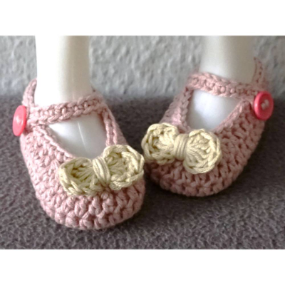 Häkelanleitung: Babyschühchen Schleifenzauber