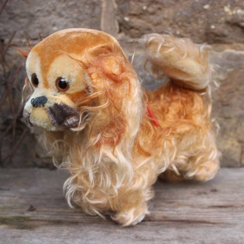 STEIFF Pekinese Peky 1322.00 / 24 cm mit Knopf Fähnchen Halsband / Vintage 60er Jahre