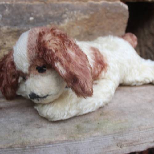 Vintage STEIFF Hund Floppy Cockie 7328.00 / liegend Schlafaugen / mit Rassel / 1959 - 1967