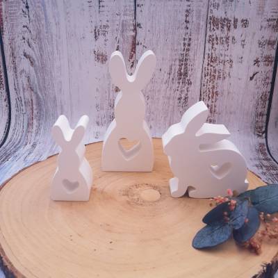 Hasen mit Herz – Handgegossene Osterdeko aus Keraflott