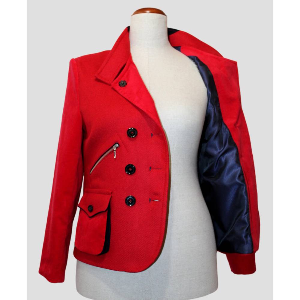 Damen Jacke im Caban-Stil Rot