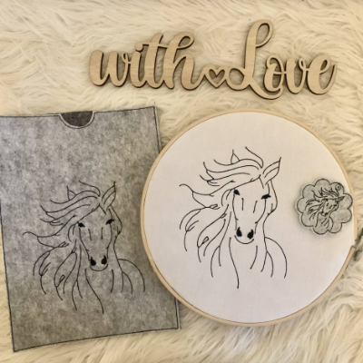 Stickdatei Equidenpass, Pferdepass, Impfpass & Pferdekopf Set – Schlüsselanhänger Outline, Doodle, Schutzhülle