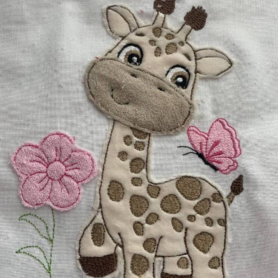 Stickdatei Giraffe 2 Doodle Applikation – Set 735 in 3 Größen für Stickmaschine