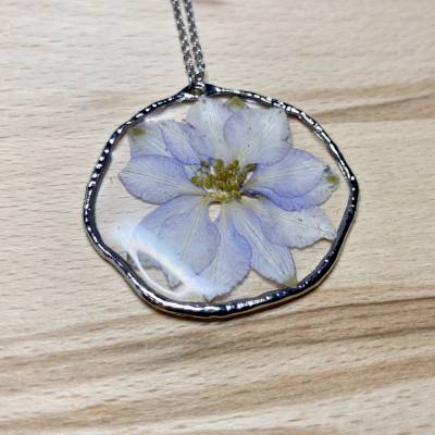 #127 Kette mit echter Blüte Edelstahl silber