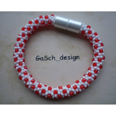 Häkelarmband, gehäkeltes Perlenarmband * Feuer und Flamme