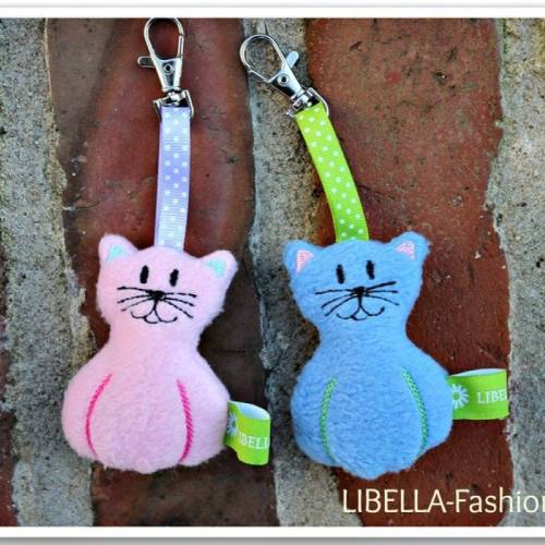 Katzen-Anhänger Stickdatei  ITH 10x10 Taschenanhänger Taschenbaumler Katzenliebe