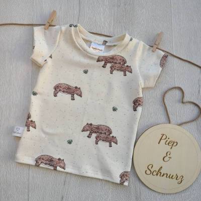 Handgenähtes T-Shirt aus Bio Sommersweat für Kinder mit süßen Tapir-Motiven – Handgefertigt und super bequem!