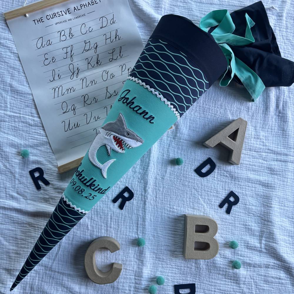 Schultüte Hai, passend zum Schulranzen ergobag BlubbBär