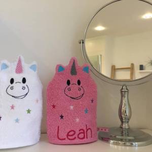 Einhorn-Waschlappen Stickdatei  ITH 16x26  Waschhandschuh Geschenk Babyparty Fabelwesen Bild 2