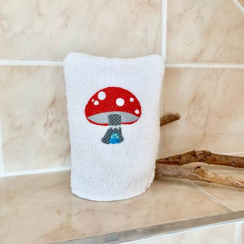 Fliegenpilz-Waschlappen Stickdatei  ITH 13x18 Waschhandschuh Pilzwaschlappen Pilz Wald 