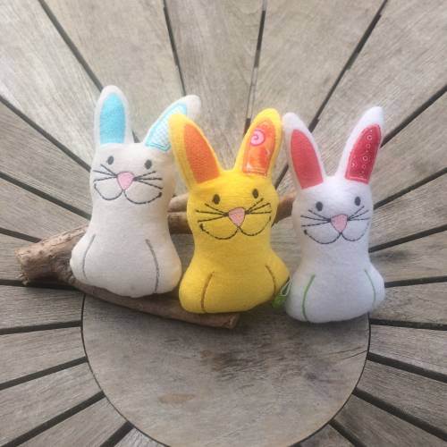 Hase Stickdatei  ITH 13x18 Osterstickdatei Ostern ITH  Hasenliebe Osternest Kleinigkeit