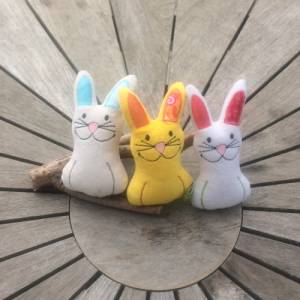 Hase Stickdatei  ITH 13x18 Osterstickdatei Ostern ITH  Hasenliebe Osternest Kleinigkeit Bild 2