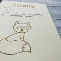 Zeugnismappe personalisiert aus Holz | Geschenk zum Schulstart | Zeugnisordner mit Namen | Einschulungsgeschenk Bild 4