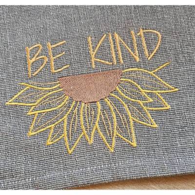 Stickdatei - Be Kind - Sonnenblume - Frühling - Spruch - 2 Größen