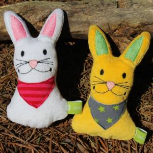 Hase mit Halstuch Stickdatei  ITH 13x18 Ostern Osterhase Ostergeschenk Anleitung in Deutsch Bild 3