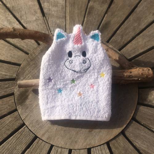 Einhorn-Waschlappen Stickdatei  ITH 13x18 Waschhandschuh Geburt Geschenk Fabelwesen