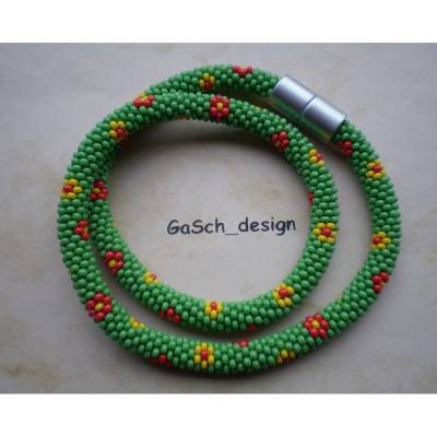 Häkelkette, gehäkelte Perlenkette * Saftige Blümchenwiese