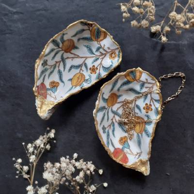 Austerschale • Pirsichbaum im Sommer •