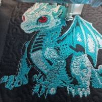 Drache sitzend Color Lichteffekt 24-26*15-16cm, JEF 20*17cm Bild 3