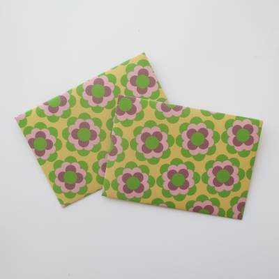 Geschenkumschlag Retroblüten, Briefumschlag, Schmuckkuvert mit Retroblumen zum Osterfest (2 Stück)